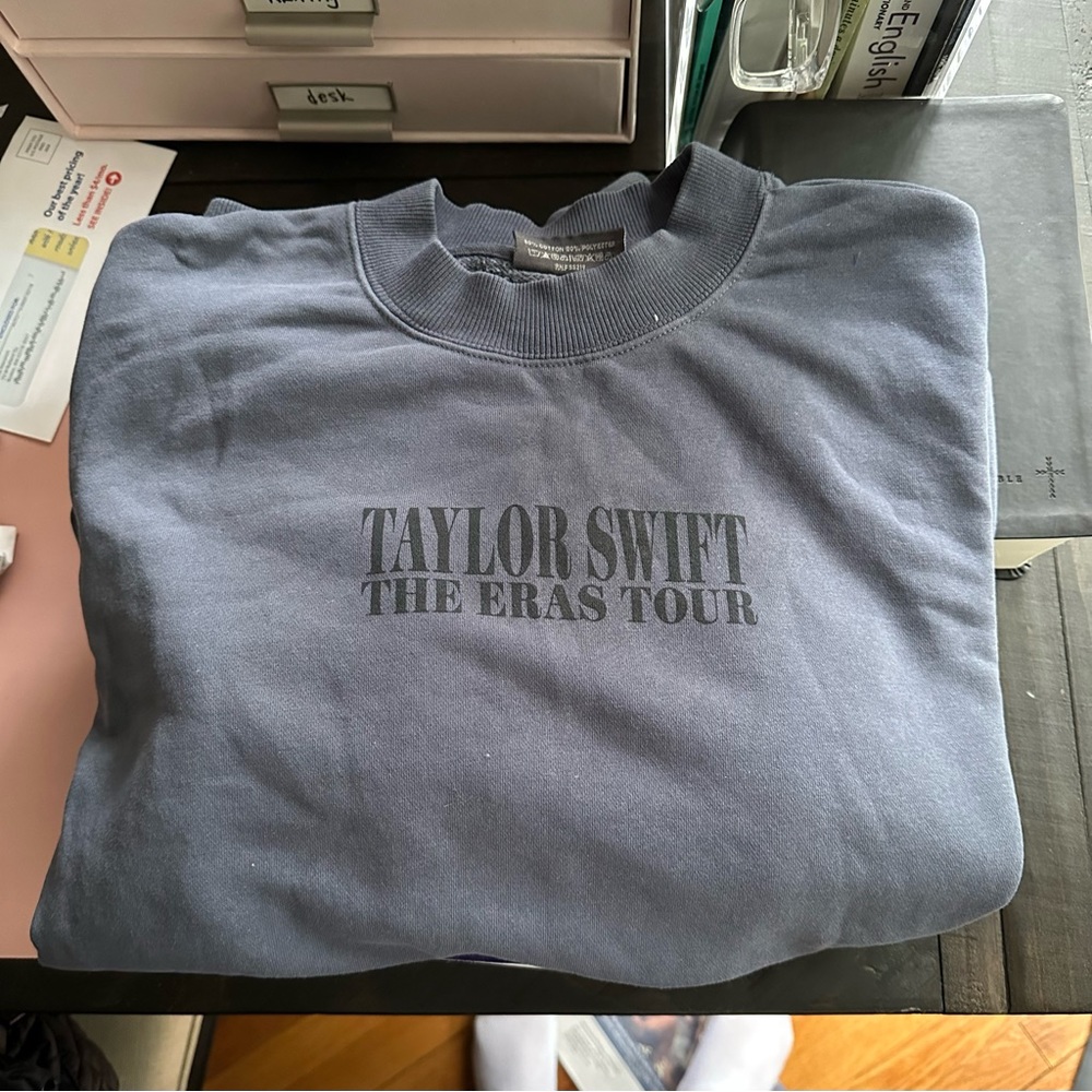 Taylor Swift Eras Tour Blue Crewneck Size Medium